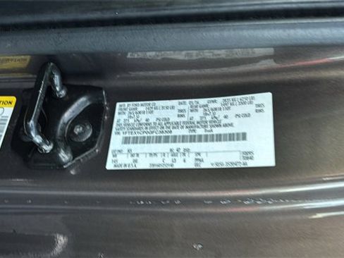 Used 2016 Ford F150 XLT w/ Equipment Group 302A Luxury image 34