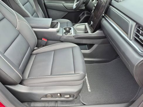 New 2026 GMC Terrain Denali AWD/4WD image 17