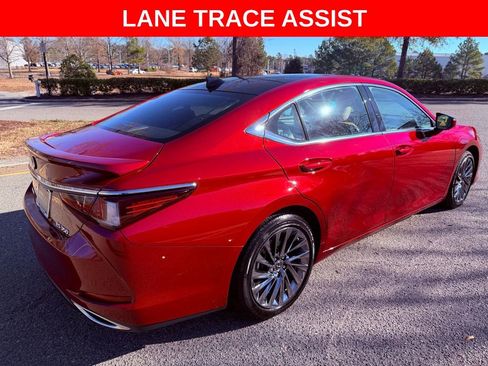 Certified 2024 Lexus ES 350 Ultra Luxury image 7