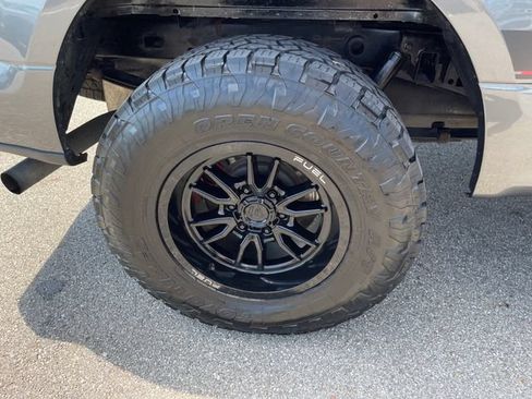Used 2018 Ford F150 XL w/ Equipment Group 101A Mid AWD/4WD image 38