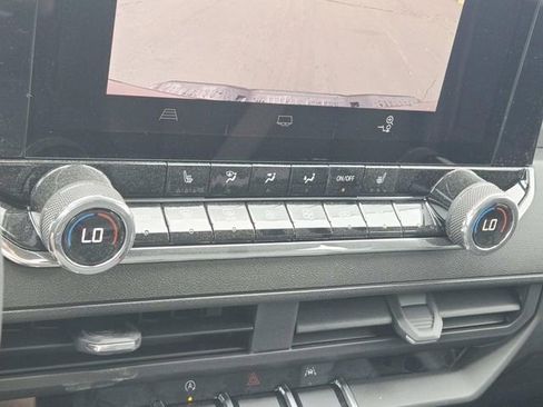 New 2026 Chevrolet Colorado Trail Boss AWD/4WD image 21