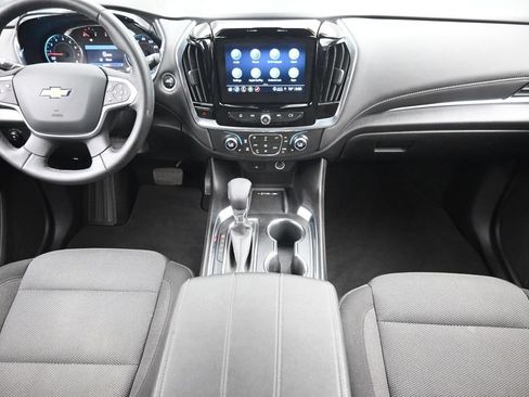 Used 2023 Chevrolet Traverse LT AWD/4WD image 16