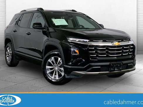 Used 2025 Chevrolet Equinox LT w/ Convenience Package II image 1