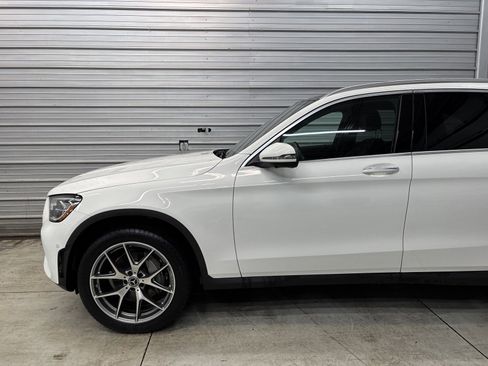 Used 2021 Mercedes-Benz GLC 300 GLC 300 image 3