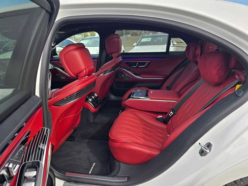 New 2025 Mercedes-Benz S 63 AMG S image 18