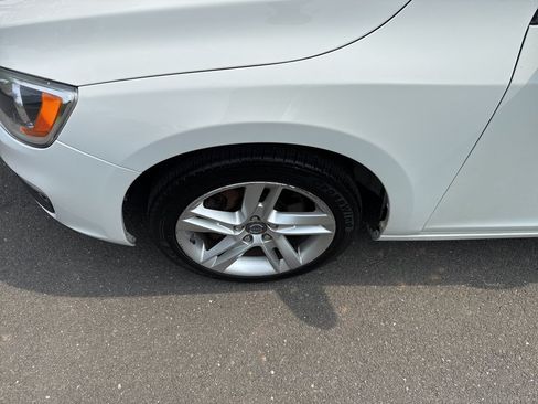 Used 2015 Volvo S60 T5 Premier AWD/4WD image 40