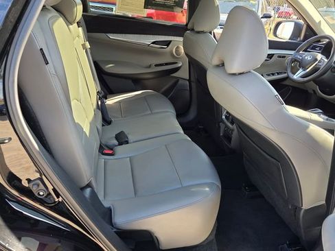 Certified 2024 INFINITI QX50 Sensory w/ Accent Package image 22