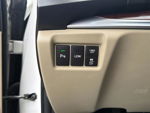 Used 2014 Acura MDX SH-AWD w/ Advance Package image 31