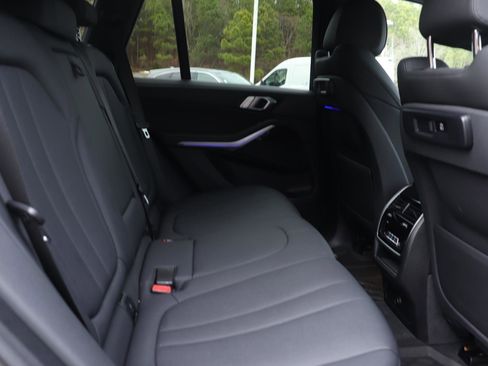 Used 2019 BMW X5 xDrive40i w/ Convenience Package image 23