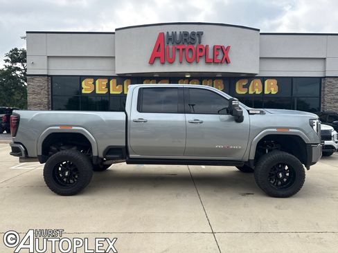 Used 2024 GMC Sierra 2500 AT4 w/ AT4 Premium Plus Package AWD/4WD image 1