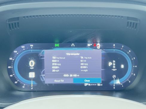 Used 2023 Volvo XC60 B5 Ultimate w/ Climate Package image 17