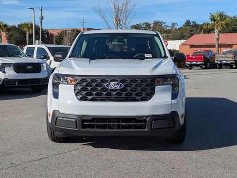 New 2025 Ford Maverick XL image 9