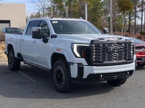 New 2026 GMC Sierra 2500 Denali Ultimate image 3