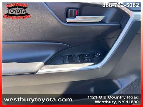 Used 2024 Toyota RAV4 XLE AWD/4WD image 19