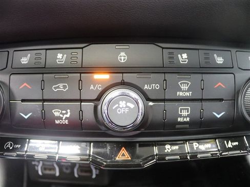 Used 2021 Dodge Durango Citadel image 38