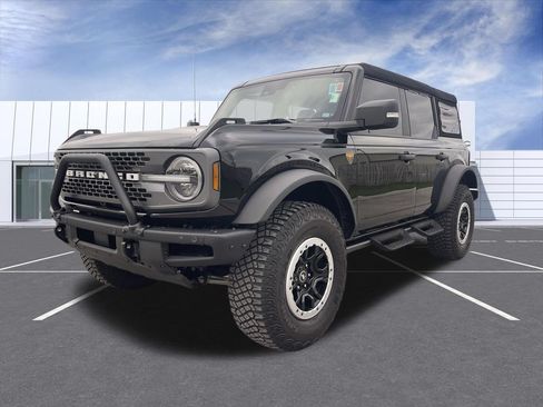 Used 2024 Ford Bronco Badlands AWD/4WD image 4