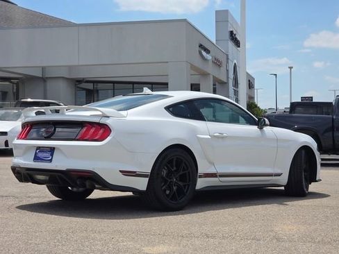 Used 2022 Ford Mustang GT Premium w/ Equipment Group 401A RWD image 28