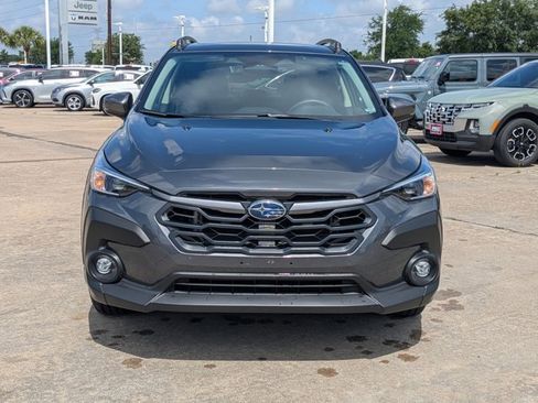 Used 2025 Subaru Crosstrek 2.0i Premium image 2
