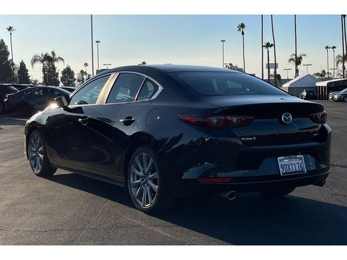 Certified 2022 MAZDA MAZDA3 s image 4