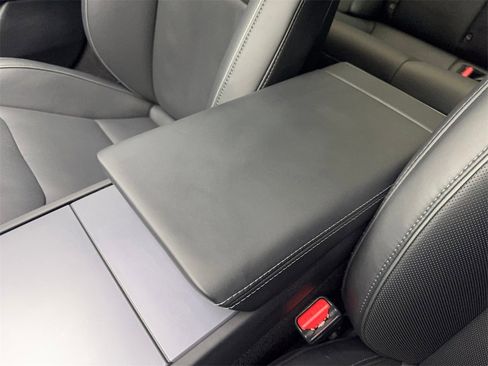 Used 2024 Tesla Model 3 Performance image 63