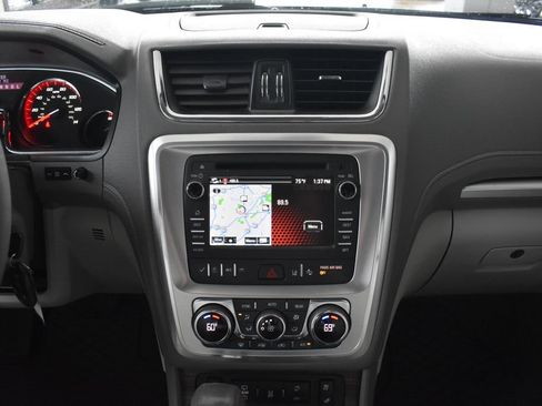 Used 2017 GMC Acadia Limited SLT FWD image 18