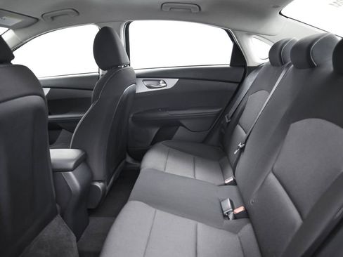 Used 2024 Kia Forte LX image 12