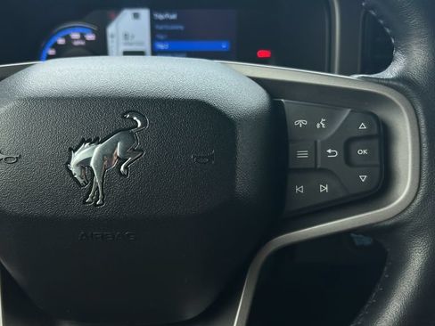 Used 2023 Ford Bronco Outer Banks w/ Sasquatch Package AWD/4WD image 30