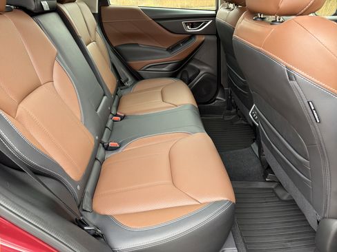 Used 2024 Subaru Forester Touring w/ Pop Package 2 image 15