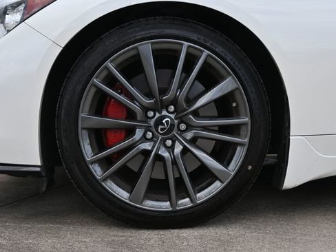 Used 2023 INFINITI Q50 Red Sport 400 w/ Carbon Fiber Package RWD image 26