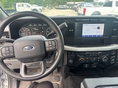 Used 2023 Ford F250 XL w/ XL Driver Assist Package RWD image 11