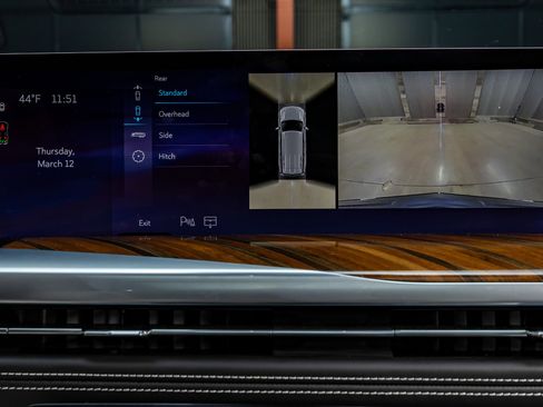 Used 2025 Cadillac Escalade Sport Platinum image 24