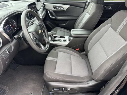 Used 2024 Chevrolet Blazer LT w/ Convenience Package FWD image 18
