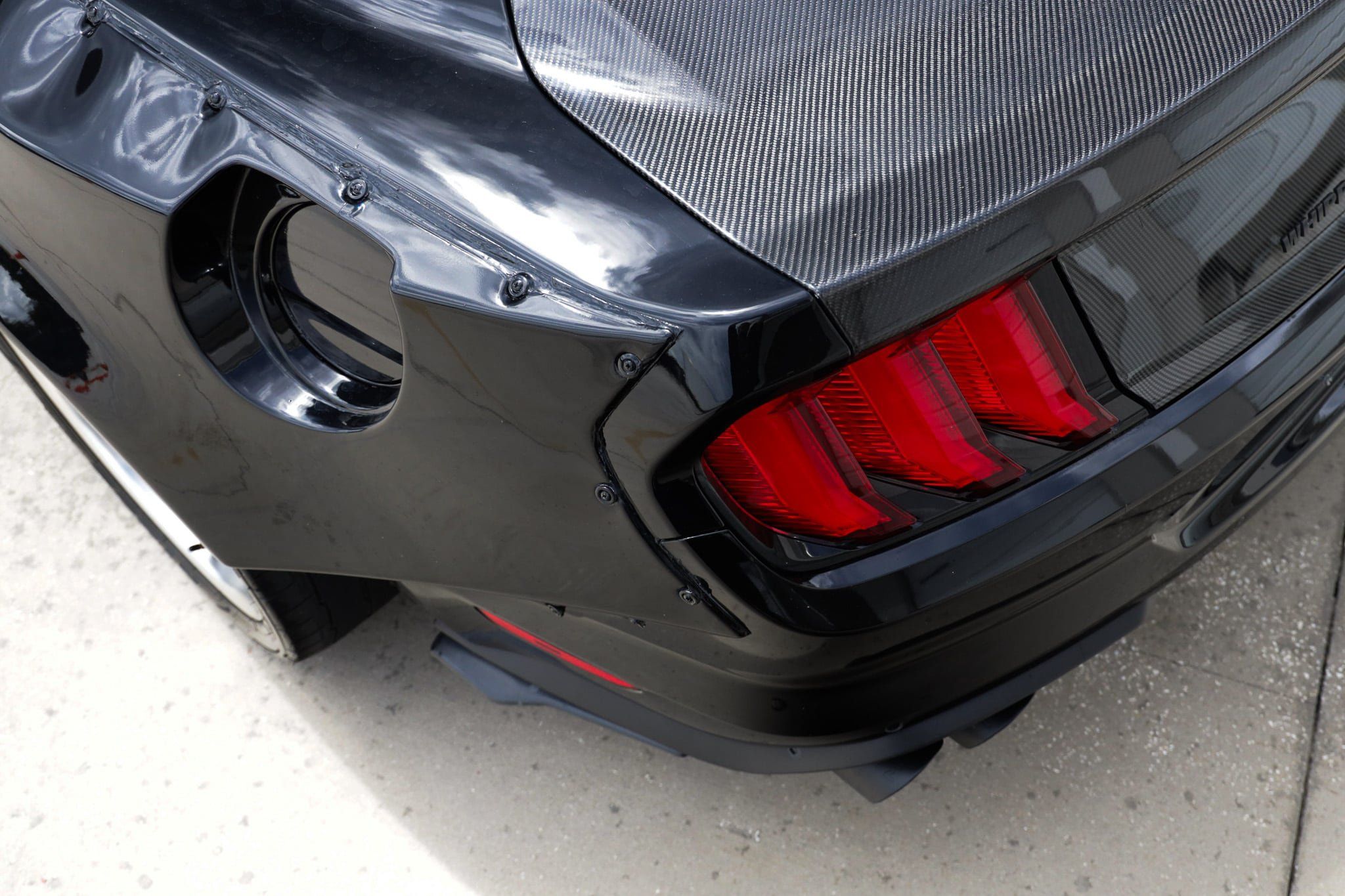 Used 2020 Ford Mustang GT Premium w/ GT Performance Package RWD image 37