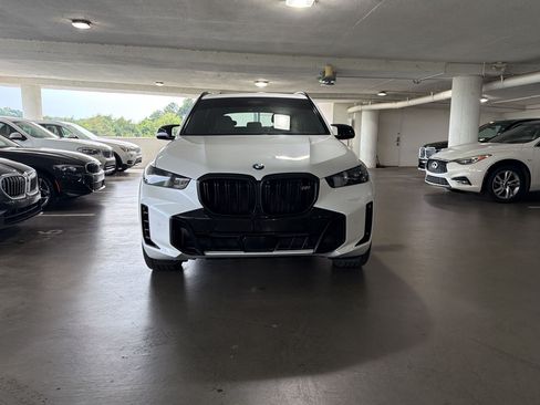 Used 2025 BMW X5 M60i AWD/4WD image 5