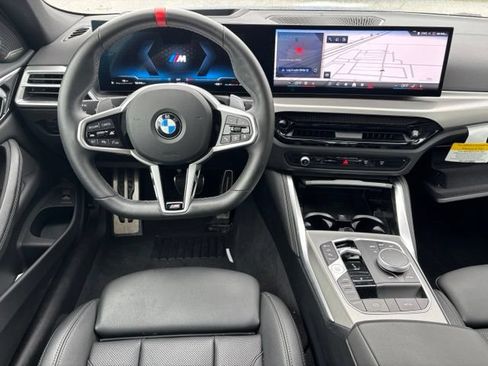 Certified 2025 BMW 440i xDrive Convertible w/ Premium Package AWD/4WD image 17