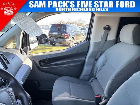 Used 2021 Nissan NV200 SV image 13