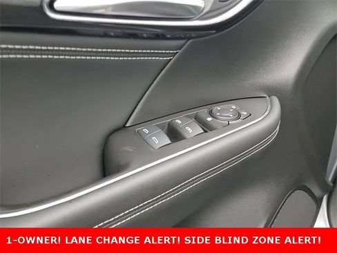 Certified 2022 Buick Envision Preferred w/ Safety Package image 12