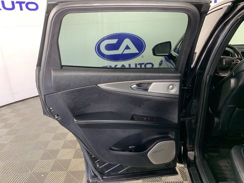 Used 2020 Lincoln Nautilus Reserve w/ Equipment Group 202A image 31