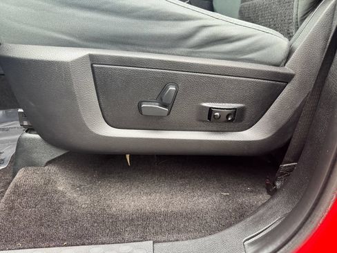 Used 2016 RAM 1500 Big Horn AWD/4WD image 22
