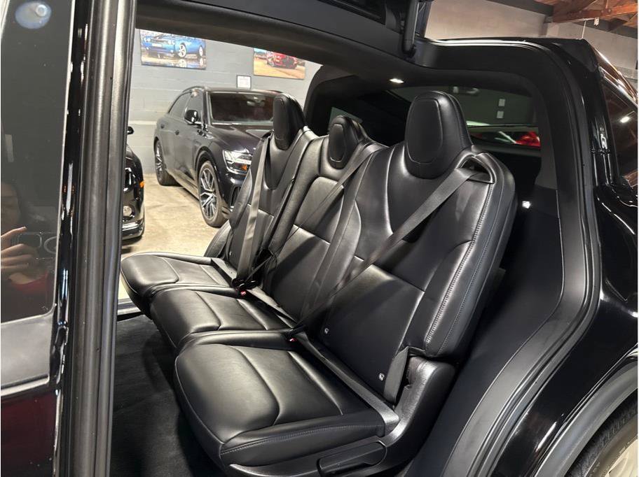Used 2021 Tesla Model X Long Range AWD/4WD image 8