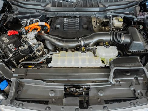 Used 2022 Ford F150 Limited image 19