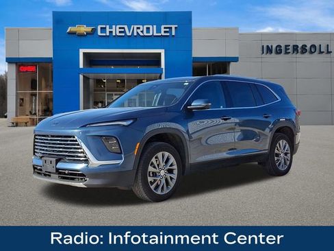 Used 2025 Buick Enclave Preferred image 4