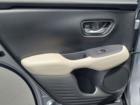 Certified 2026 Honda HR-V LX image 14