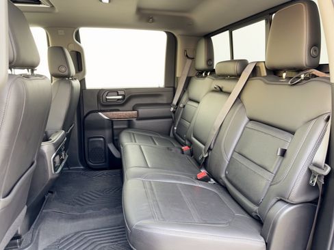 Used 2020 GMC Sierra 2500 Denali w/ Denali Ultimate Package AWD/4WD image 24
