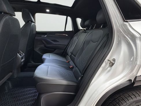 New 2026 Volkswagen Tiguan SE R-Line AWD/4WD image 29