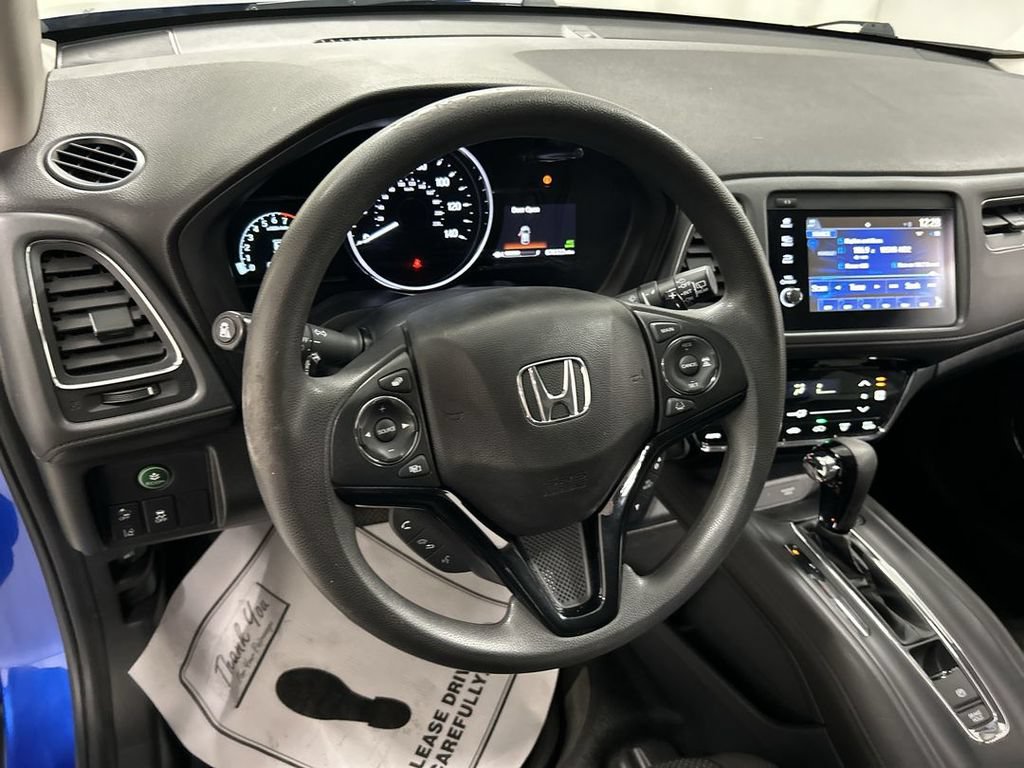 Used 2021 Honda HR-V EX image 4