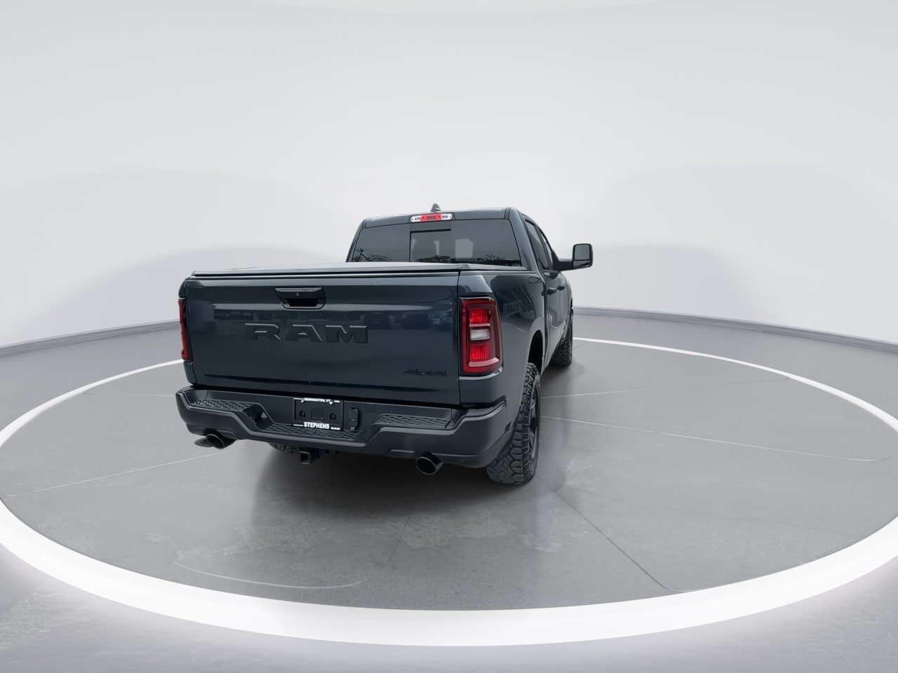 Used 2025 RAM 1500 Warlock AWD/4WD image 7