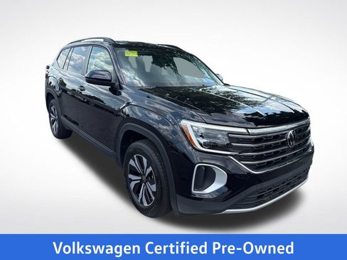 Certified 2026 Volkswagen Atlas SE FWD image 8