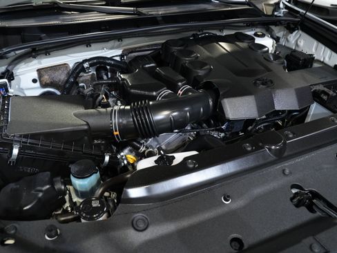 Used 2022 Toyota 4Runner SR5 Premium w/ 4Runner Black Package (TMS) image 47