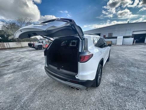 Certified 2025 GMC Acadia Elevation image 25